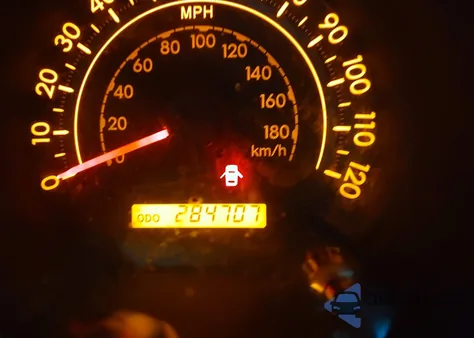 2011 Toyota Tundra Grade 4.6L V8 из США, поврежденный, VIN 5TFUM5F12BX025074